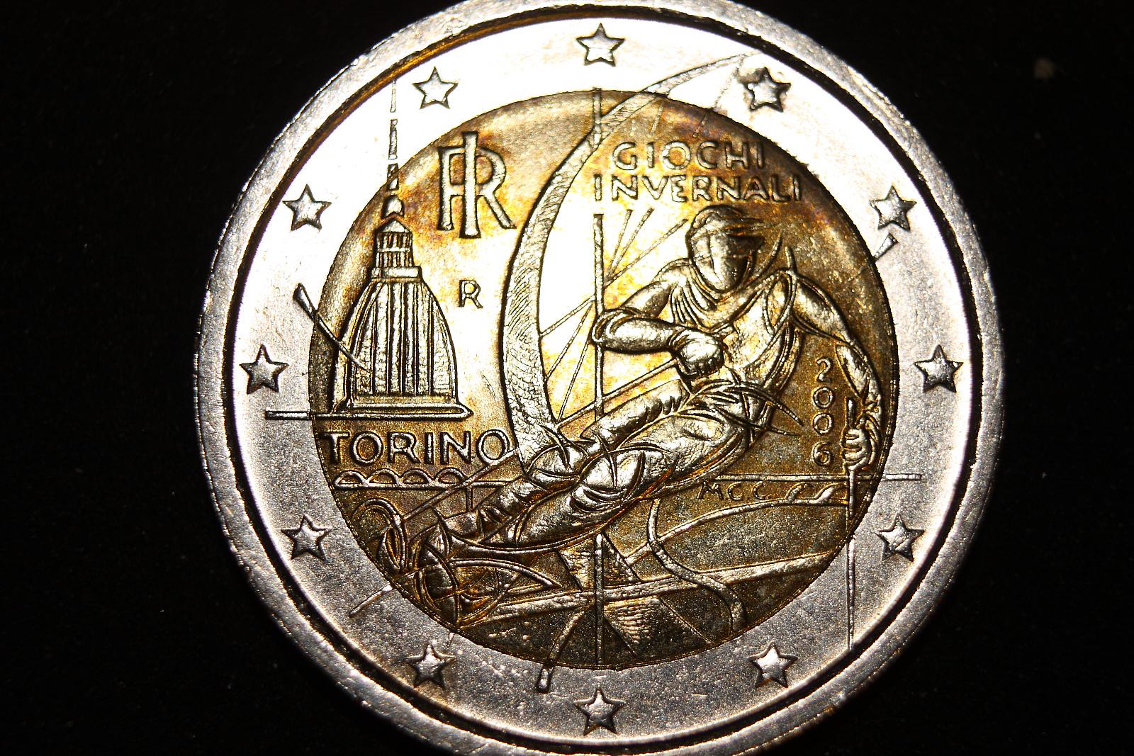 Controlla subito il portafogli: se c'è questa moneta da 2 euro sei ricco