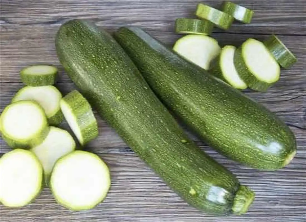 Zucchine giganti: ecco la varietà che sta facendo impazzire tutti per la sua bontà